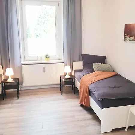 公寓 Ve-Mitte 01-1 I Monteurwohnung Duo I Wlan, Bettwaesche & Handtuecher, Parkplatz I Cosyhomes24 *