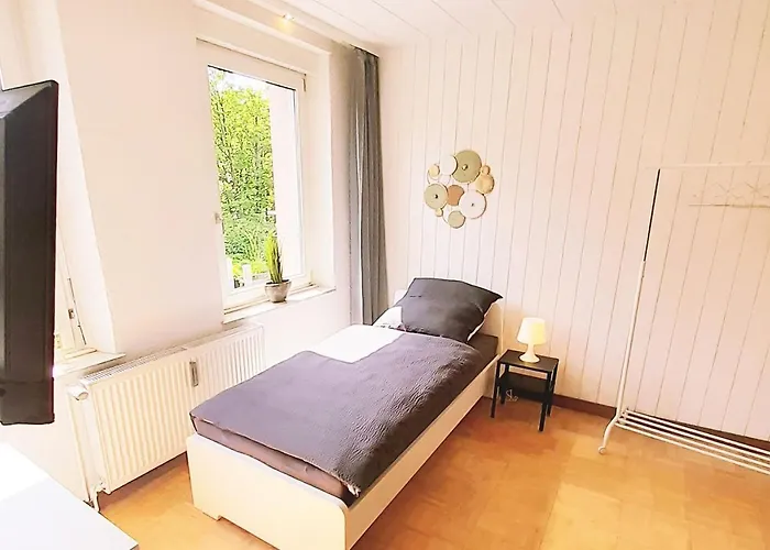 Cosyhomes24 - Workers With Parking Space - Ve01 * Velbert